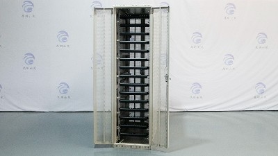 為中國電信云南分公司鈑金定制生產的IDC數據機房專用冷通道機柜